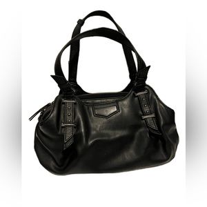 4/$20 Vera Wang Handbag